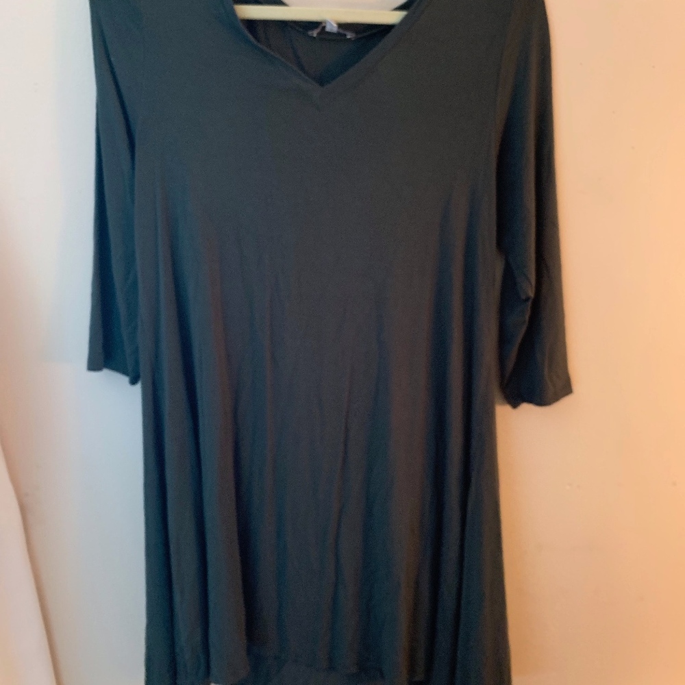 Army green 3/4 sleeve dress